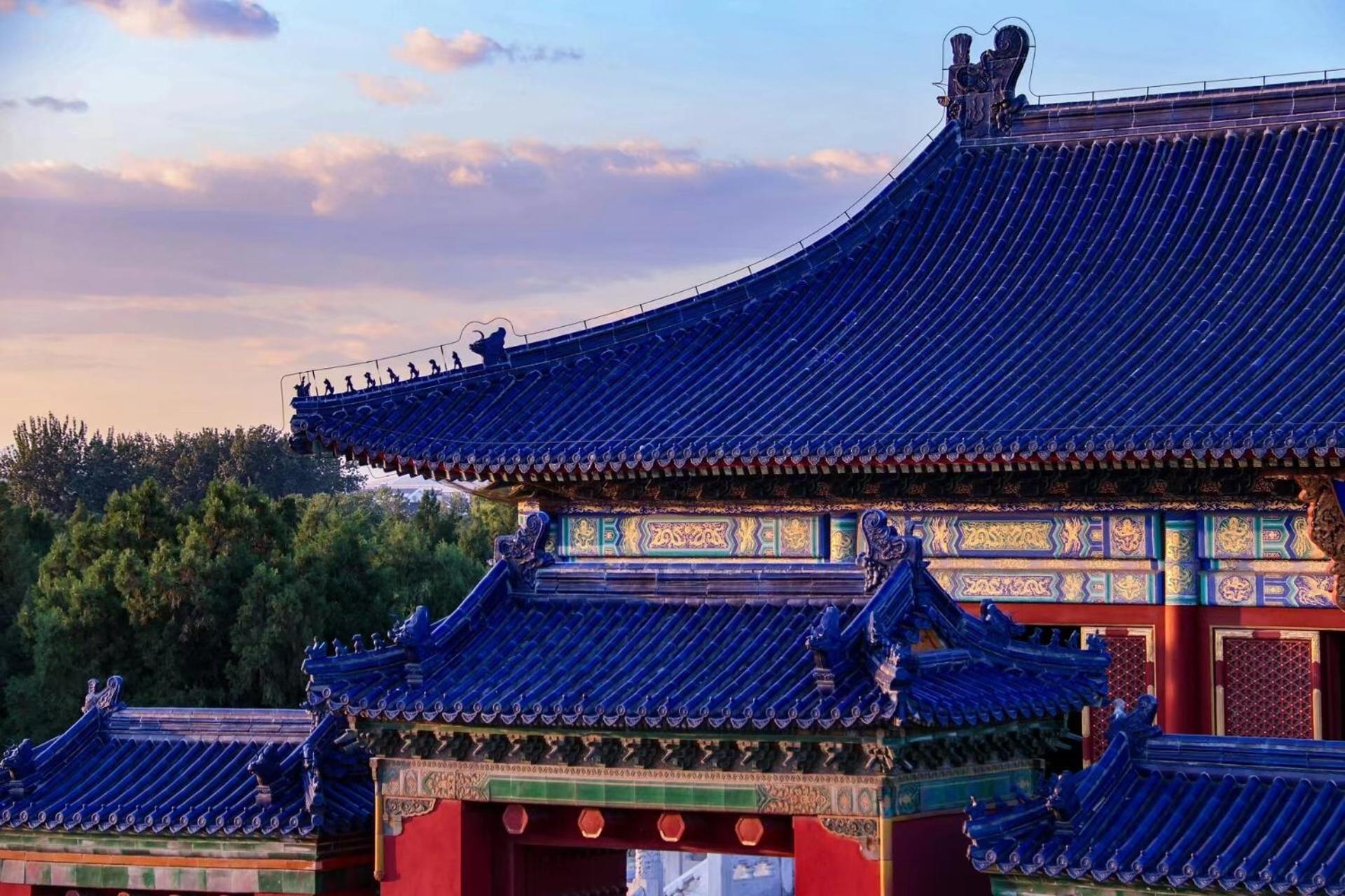 East Sacred Hotel ᴸᴱo---Foreign Accept---Tourism Service English-Speaking 丨 Near Tiananmen Forbidden City丨very Close To Metro Zhangzizhong And Beixinqiao 丨european Foot Ball English丨free Advance Tickets And Laundry Drying Service Coffee Snacks Bắc Kinh Ngoại thất bức ảnh